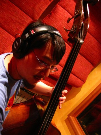 Mark Lau - bass