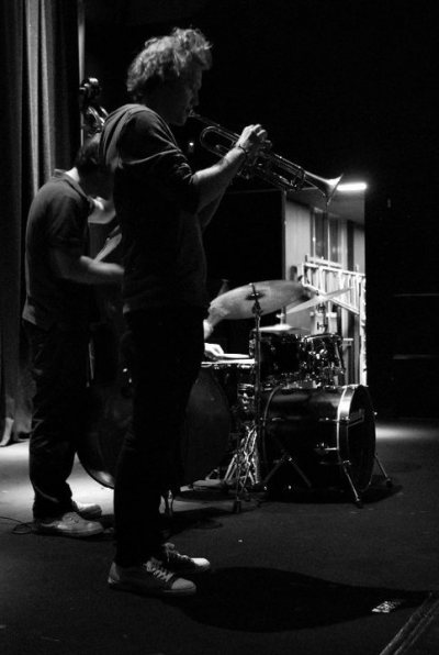 Ken Allars trio