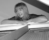 Janet Seidel &ldquo;I LOVE A PIANO&rdquo;